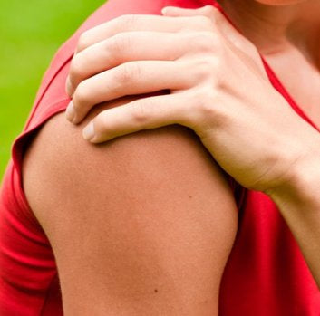 Treating Shoulder Pain - Heat and Ice Therapy