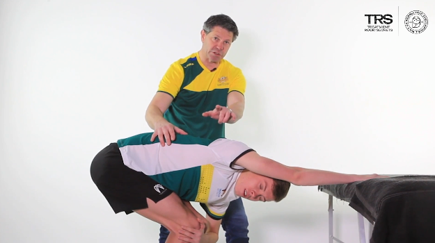 Long Chain Stretch for the Latissimus Dorsi